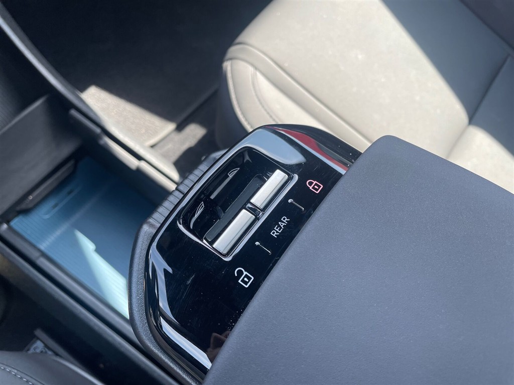 Volvo EX30 Ultra billede 19