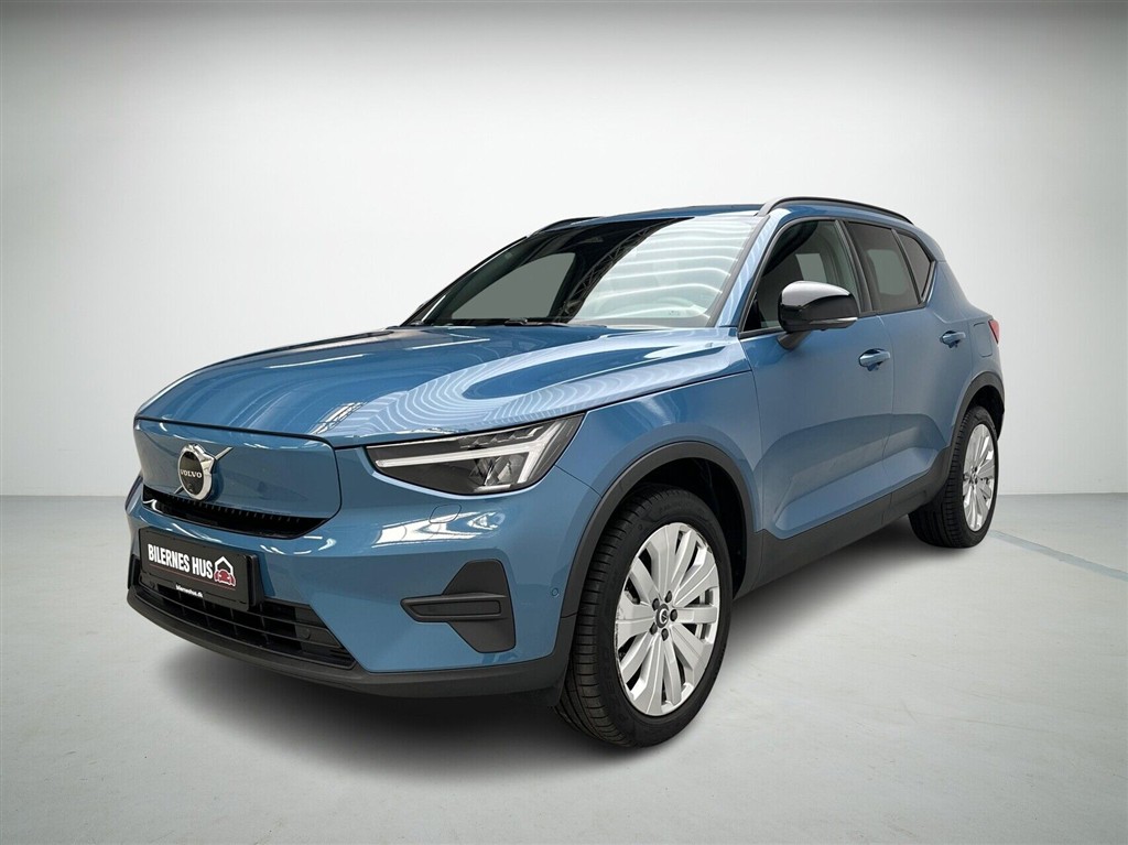 Volvo EX40 Core