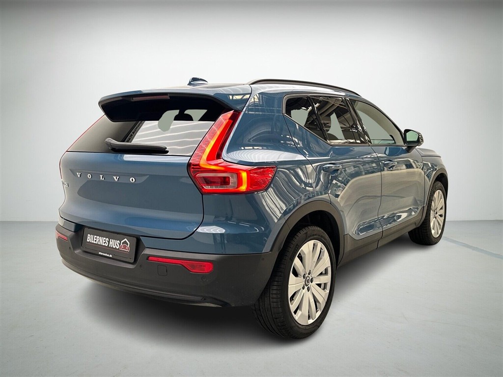Volvo EX40 Core billede 2