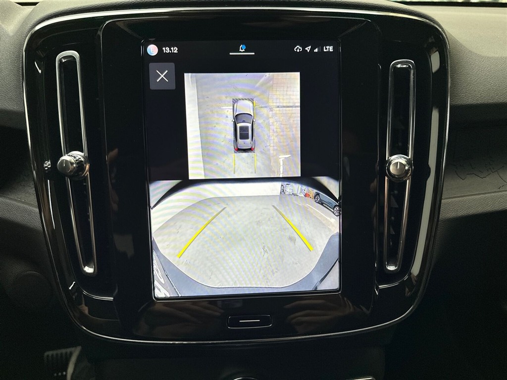 Volvo EX40 Core billede 17