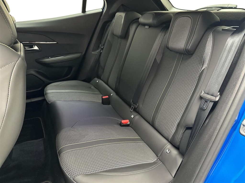 Peugeot e-2008 GT billede 13