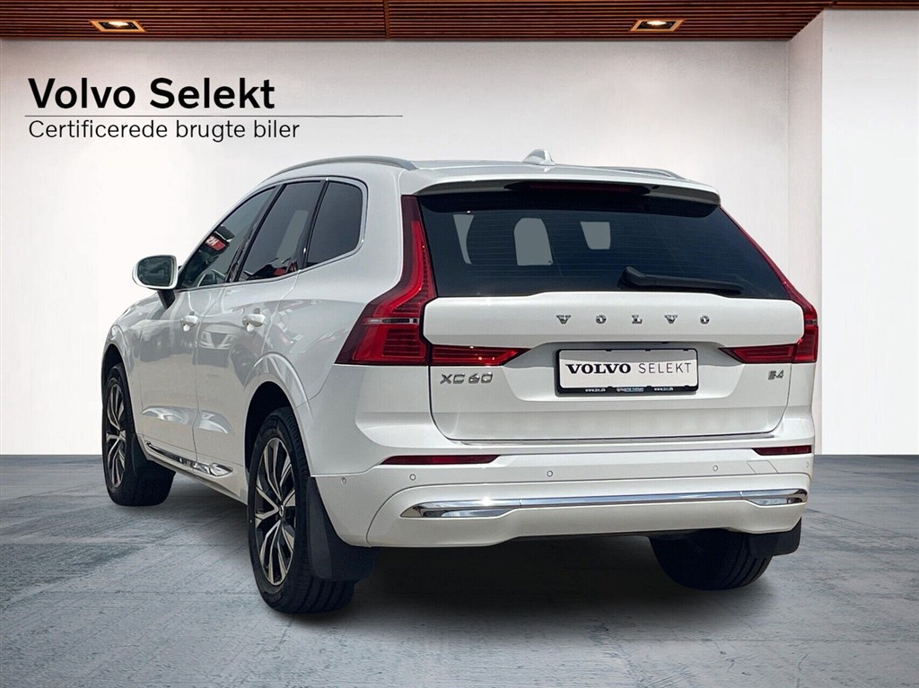 Volvo XC60 Plus billede 2