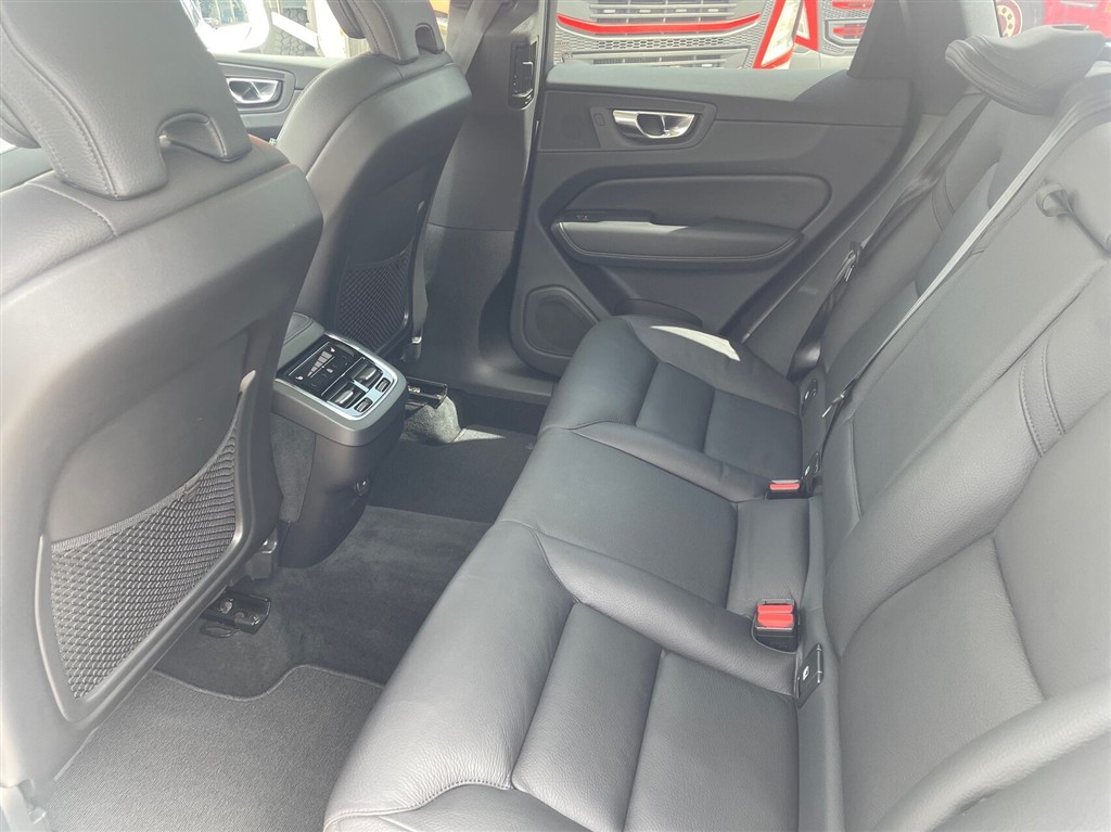 Volvo XC60 Plus billede 7