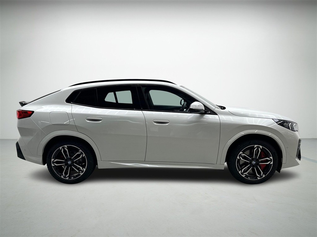 BMW iX2 M-Sport billede 6