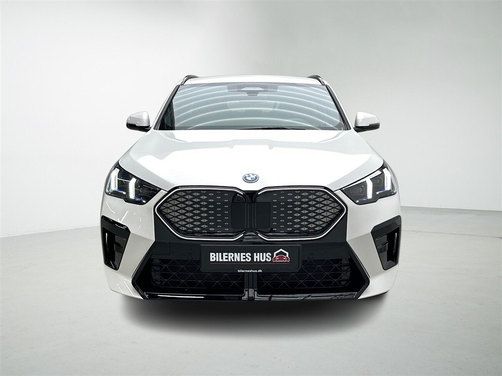 BMW iX2 M-Sport billede 7