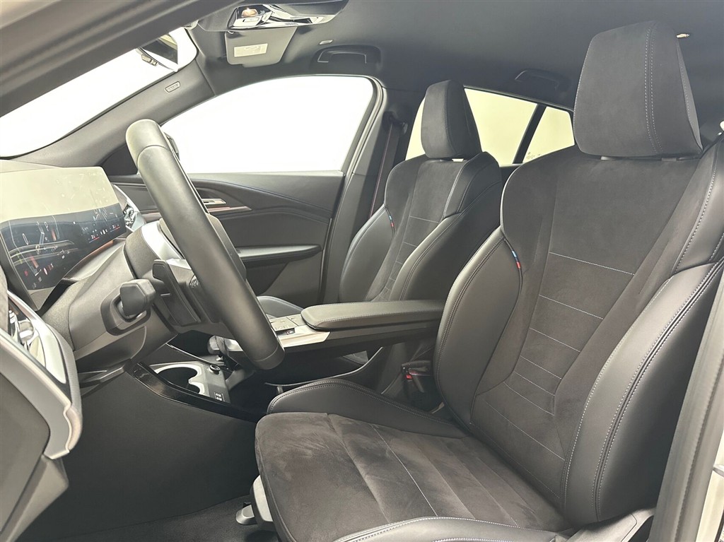 BMW iX2 M-Sport billede 18