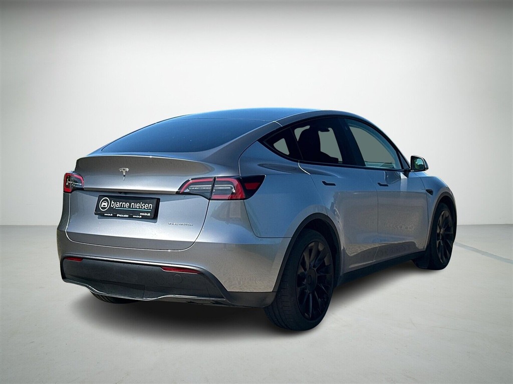 Tesla Model Y Long Range billede 2