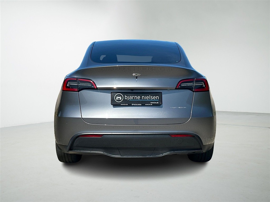 Tesla Model Y Long Range billede 7