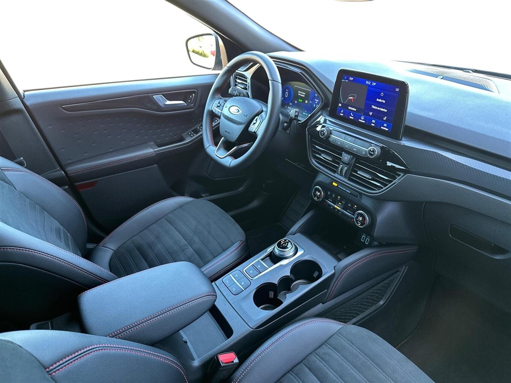 Ford Kuga ST-Line X billede 10