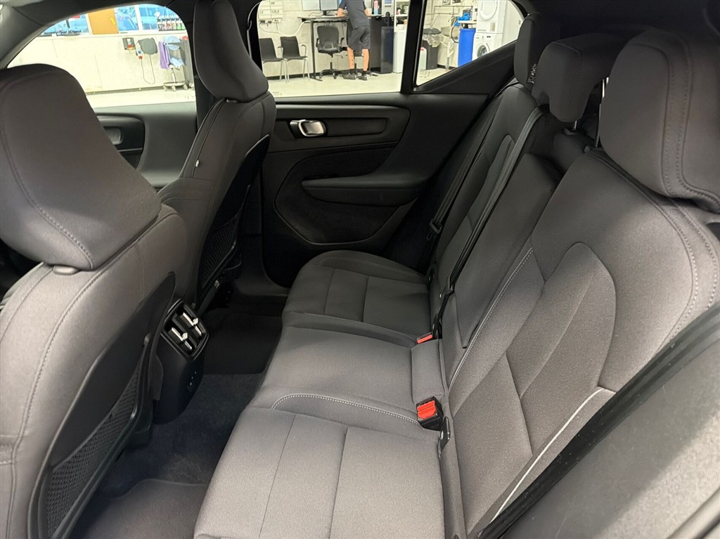 Volvo EX40 Plus billede 7