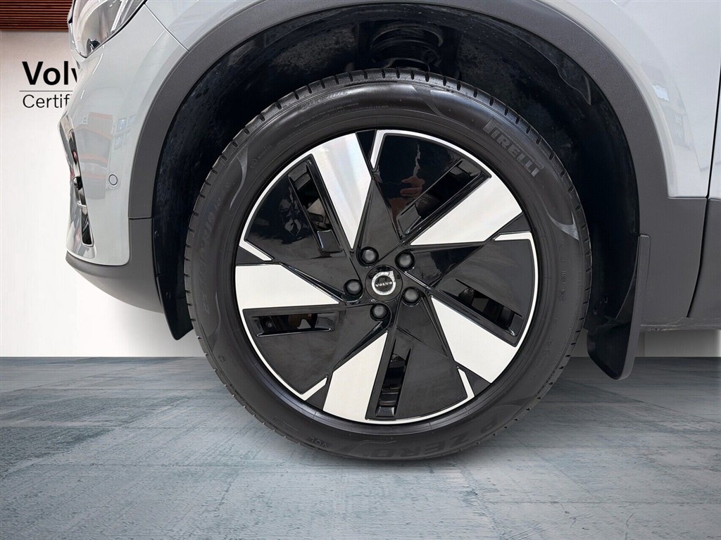 Volvo EX40 Plus billede 10