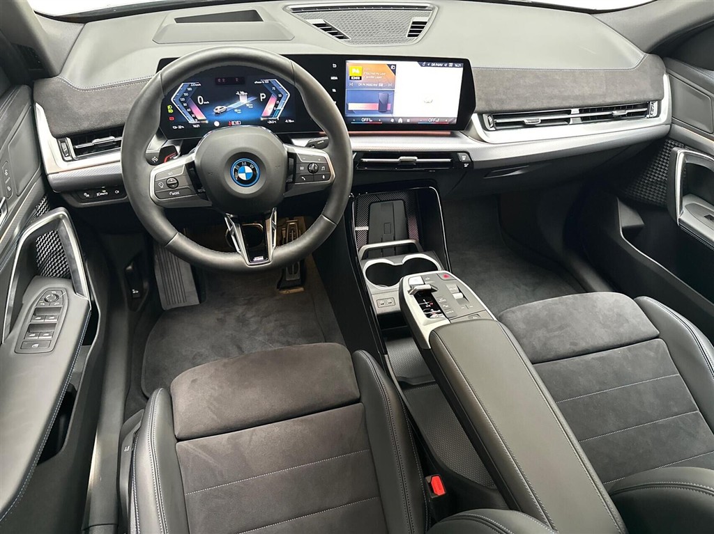 BMW iX2 M-Sport billede 4