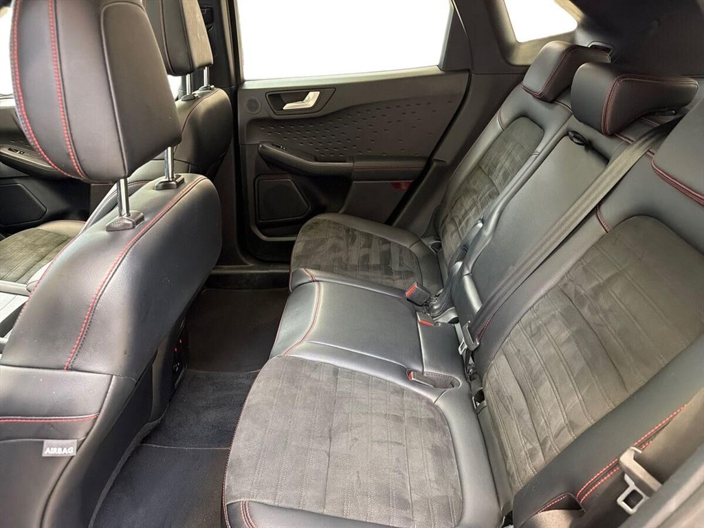 Ford Kuga ST-Line X billede 13