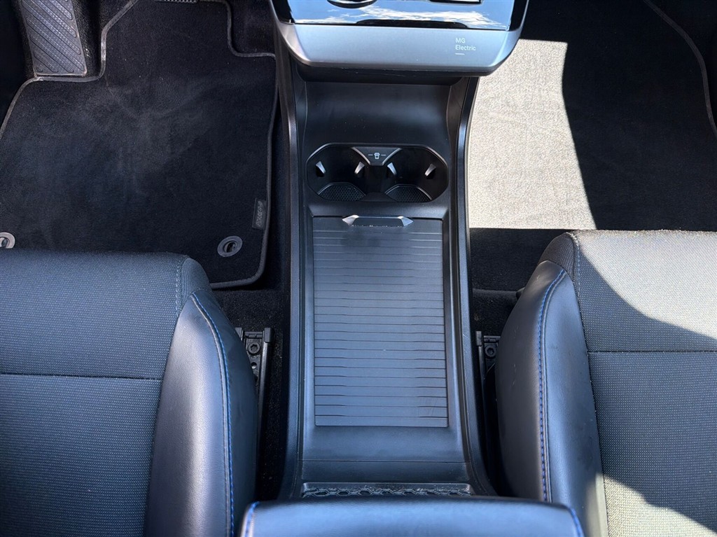 MG MG4 Electric Luxury billede 15
