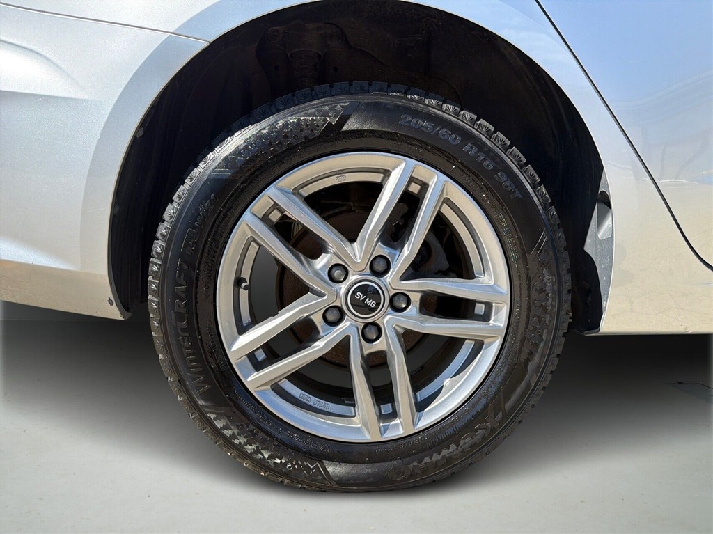 MG MG5 Electric Long Range Luxury billede 8