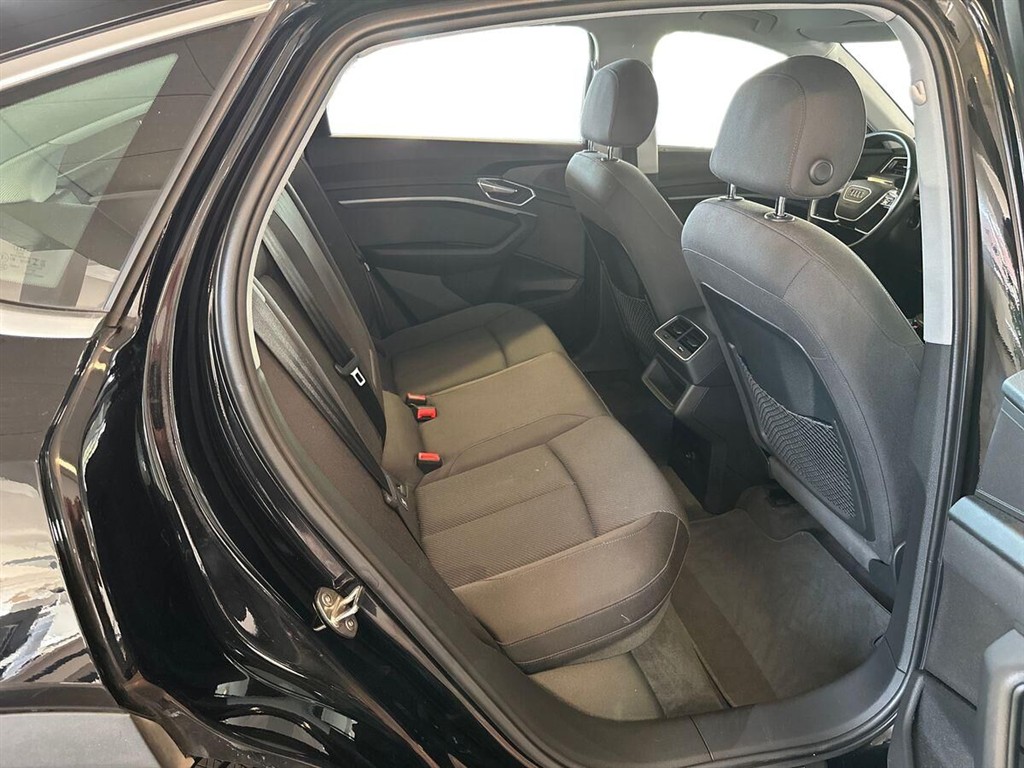 Audi E-tron Prestige billede 12