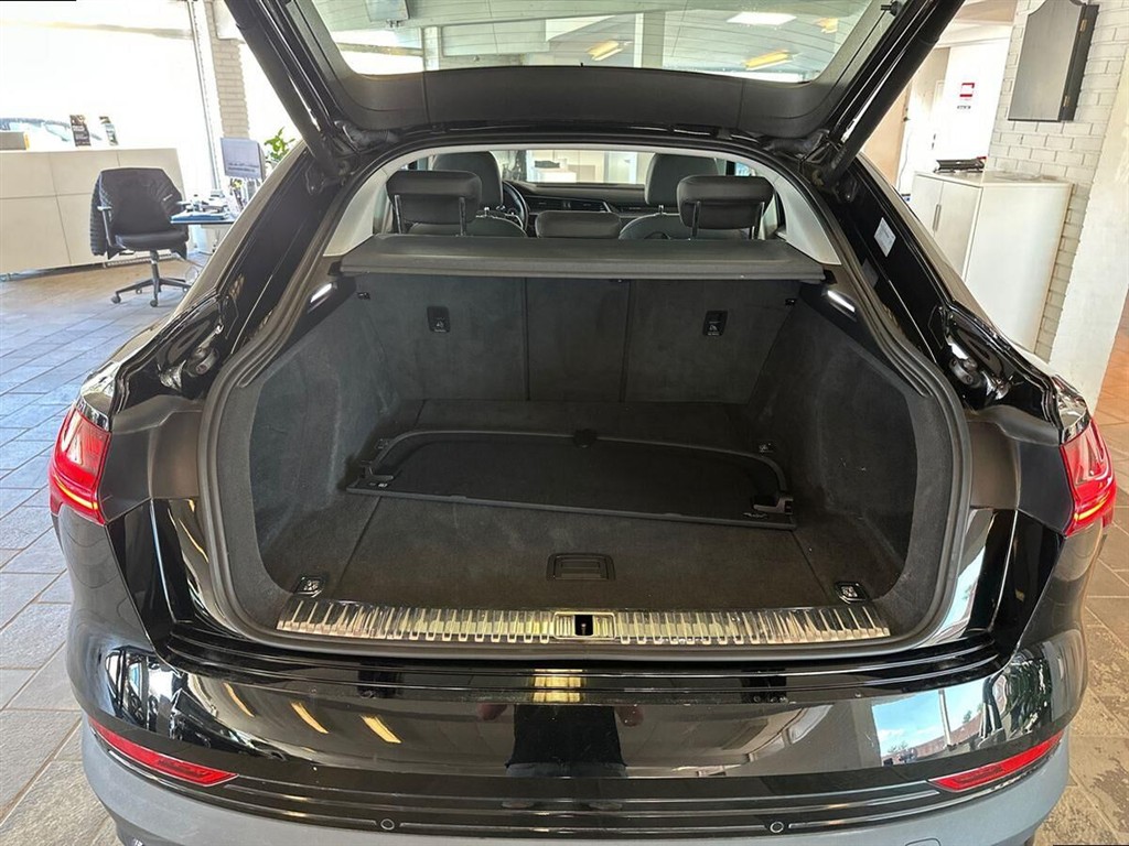 Audi E-tron Prestige billede 13
