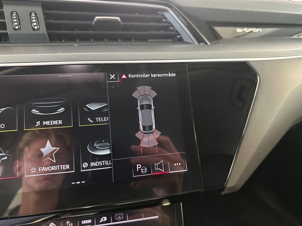 Audi E-tron Prestige billede 19