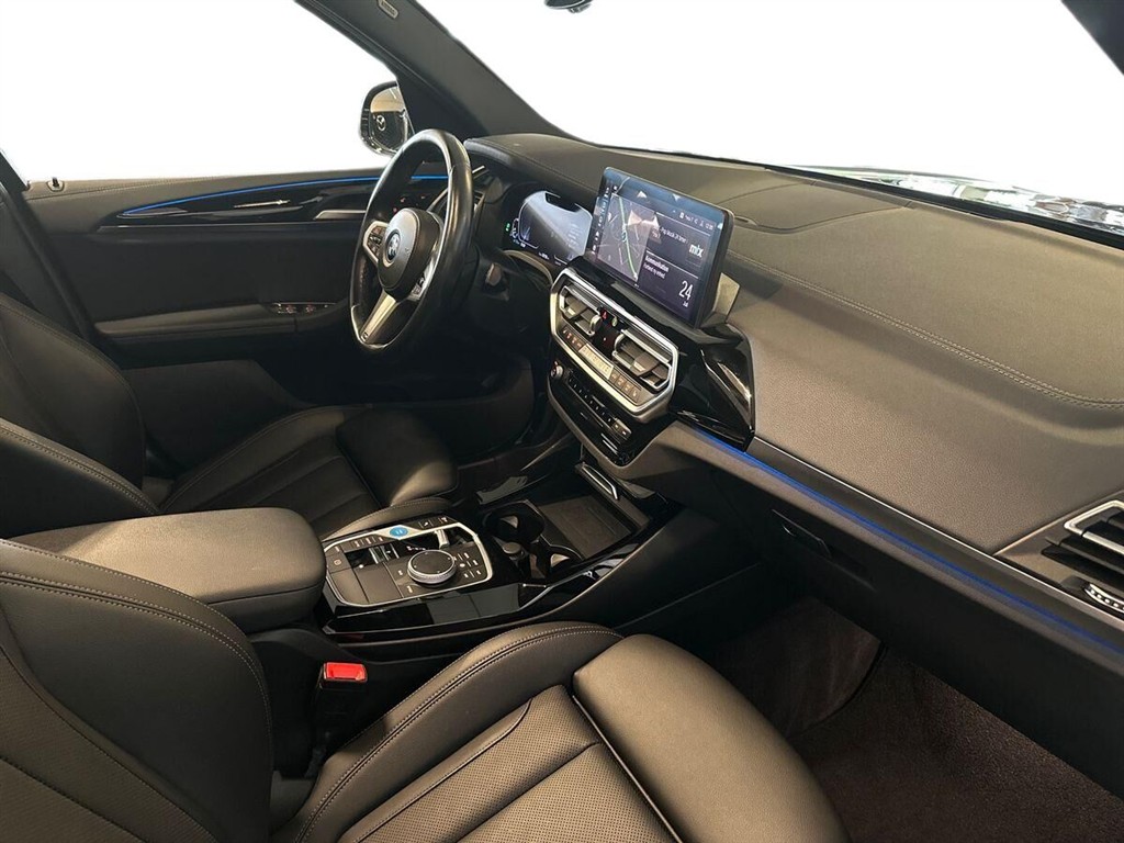 BMW iX3 M-Sport Charged billede 12