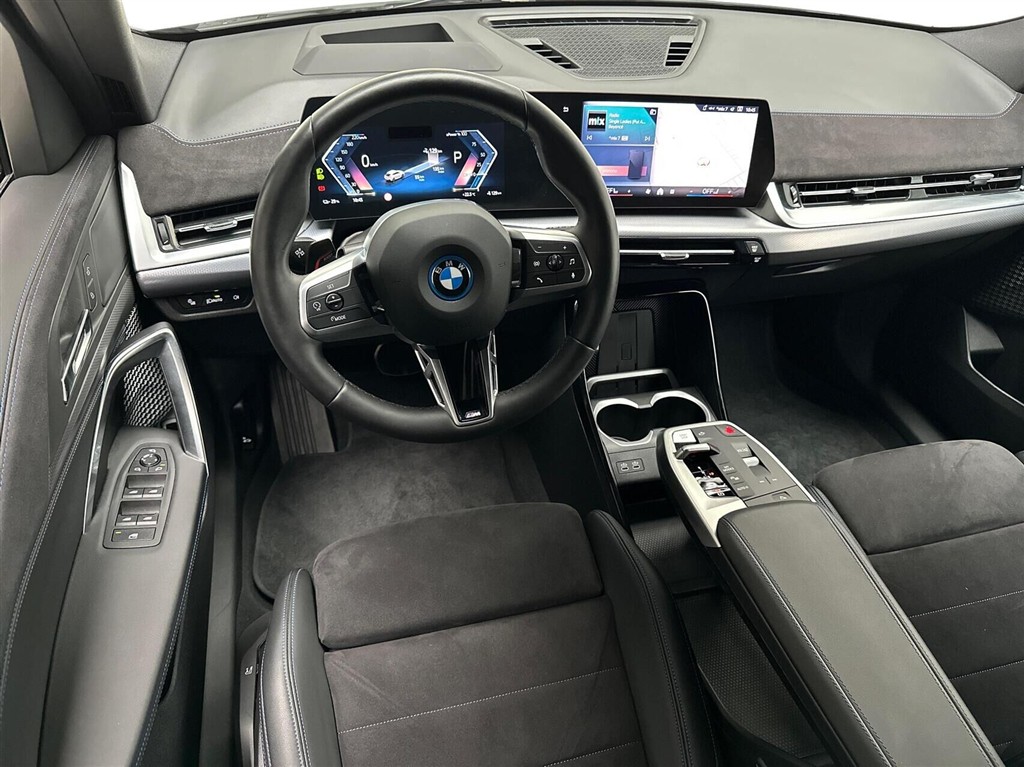 BMW iX2 M-Sport billede 4