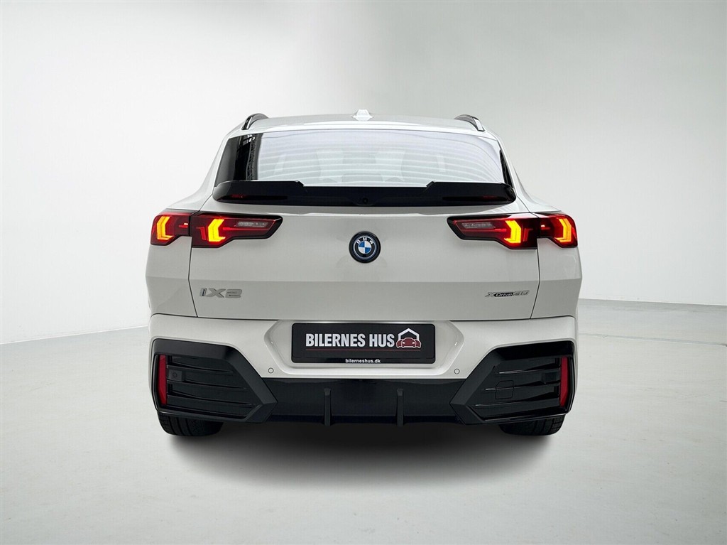 BMW iX2 M-Sport billede 8
