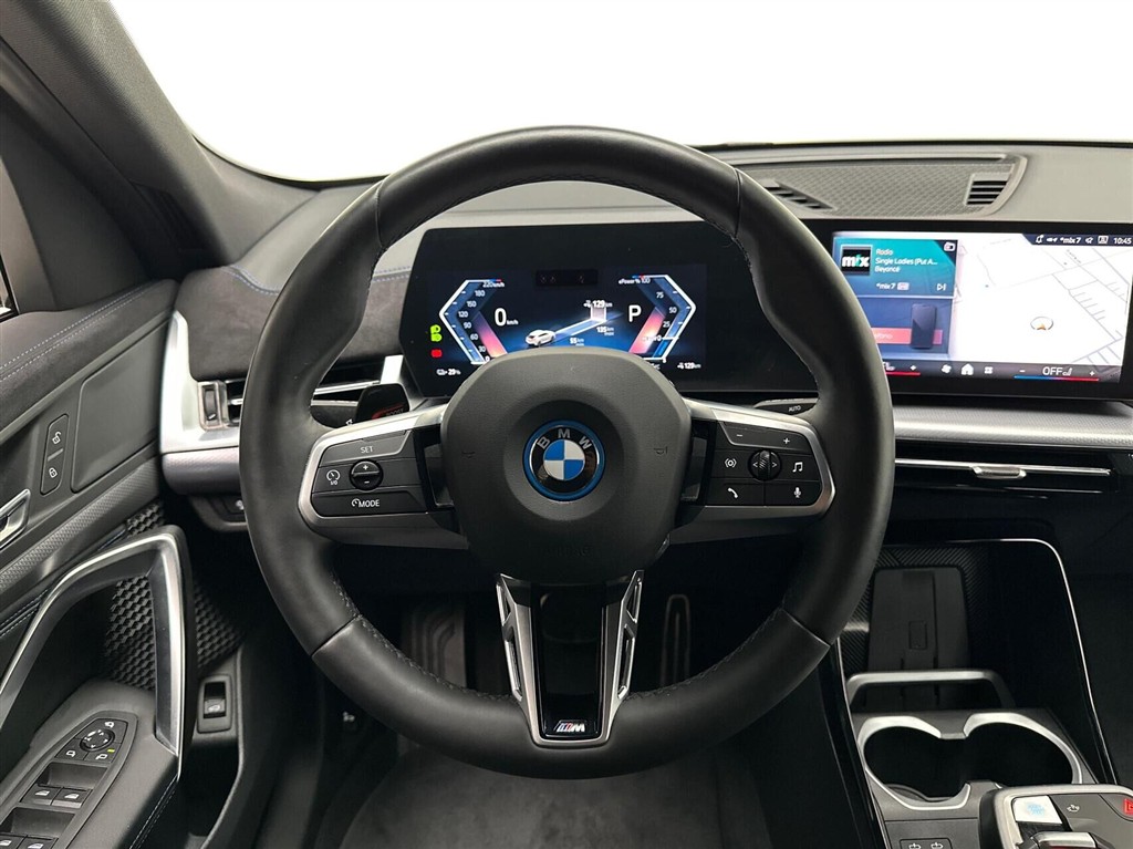 BMW iX2 M-Sport billede 10