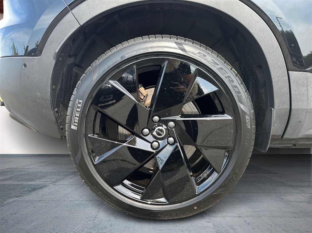 Volvo EX40 Black Edition Excess billede 19
