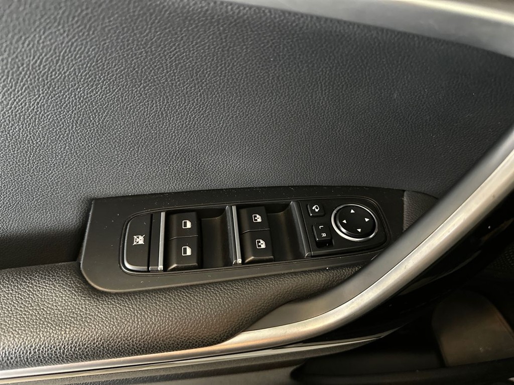 Kia Ceed Intro billede 18