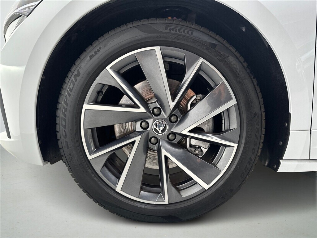 Skoda Enyaq Sportline billede 8