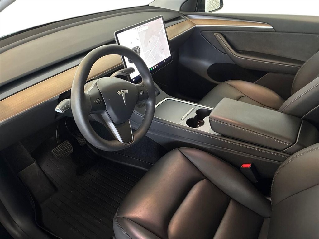 Tesla Model Y Long Range billede 5