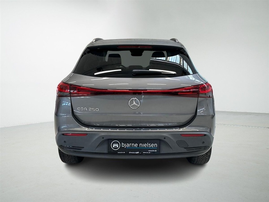 Mercedes-Benz EQA 250 Progressive billede 8