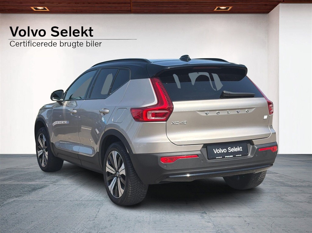 Volvo XC40 Plus billede 2
