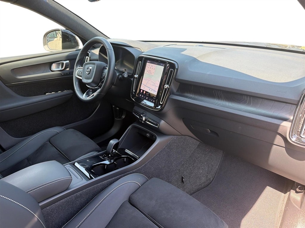 Volvo XC40 Plus billede 5