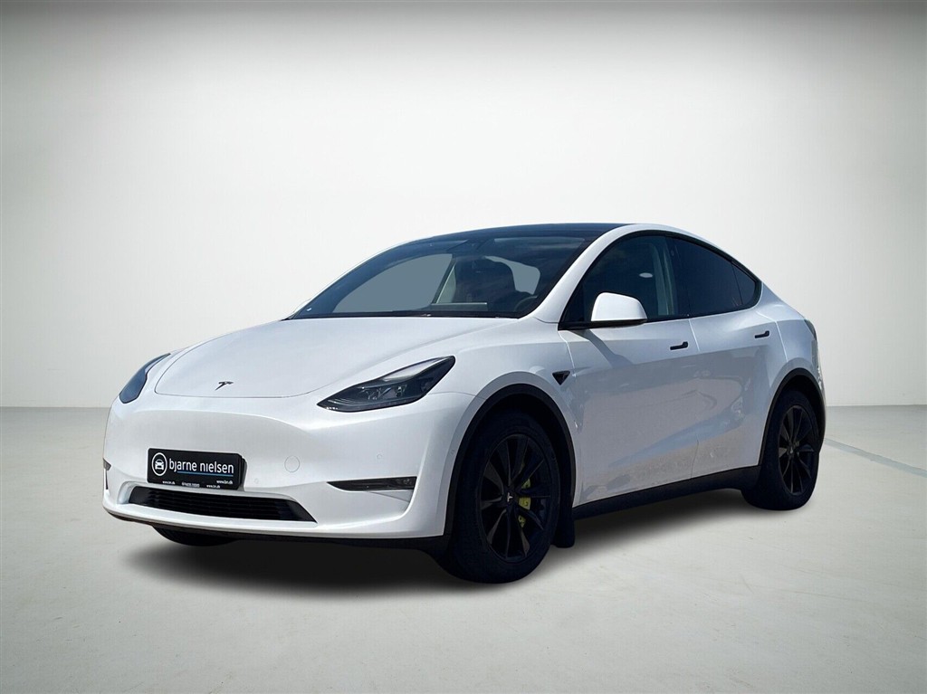 Tesla Model Y Long Range