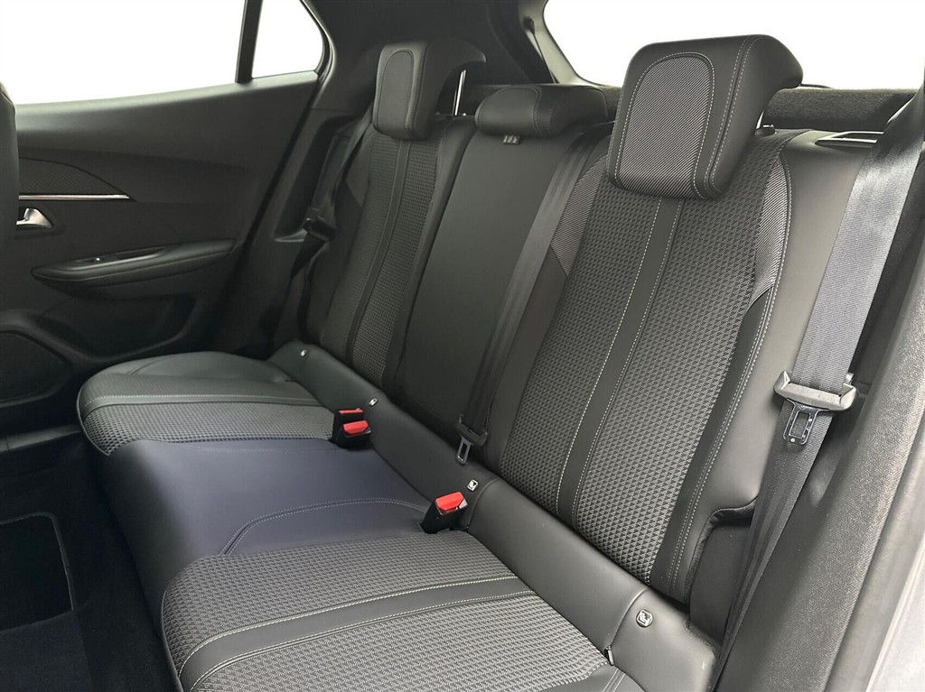 Peugeot e-2008 GT billede 13