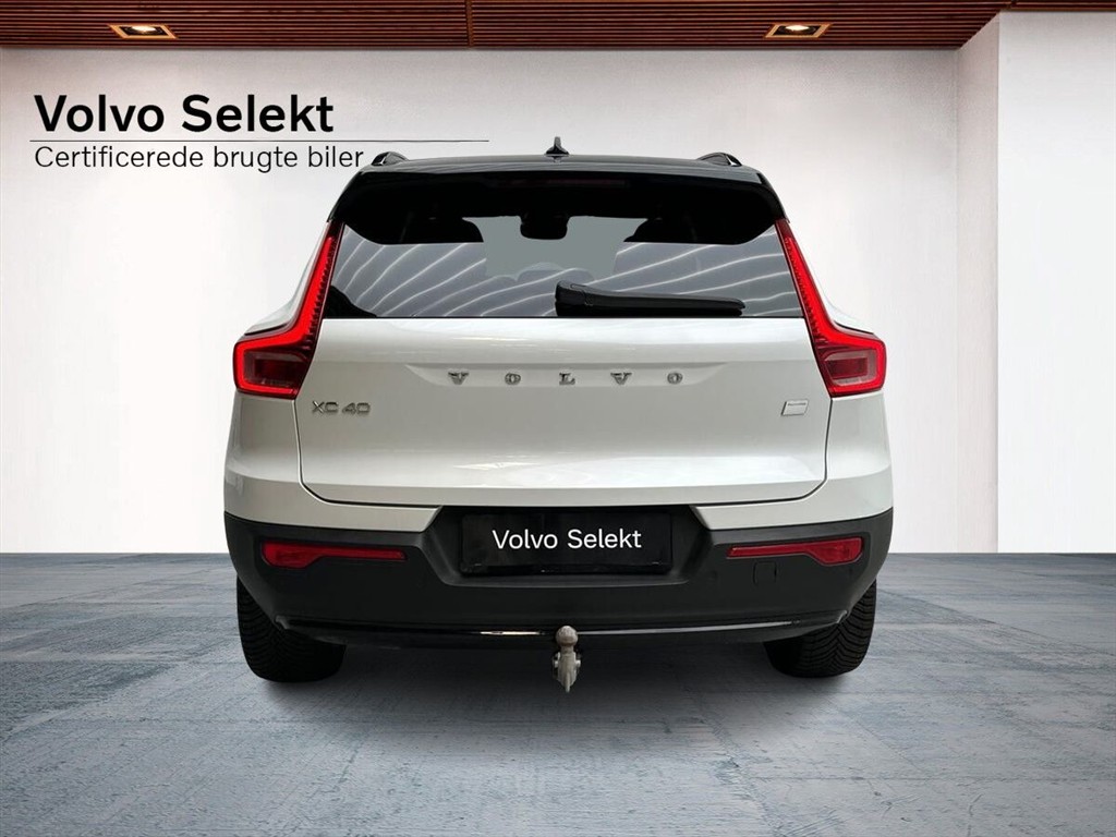 Volvo XC40 Plus billede 8