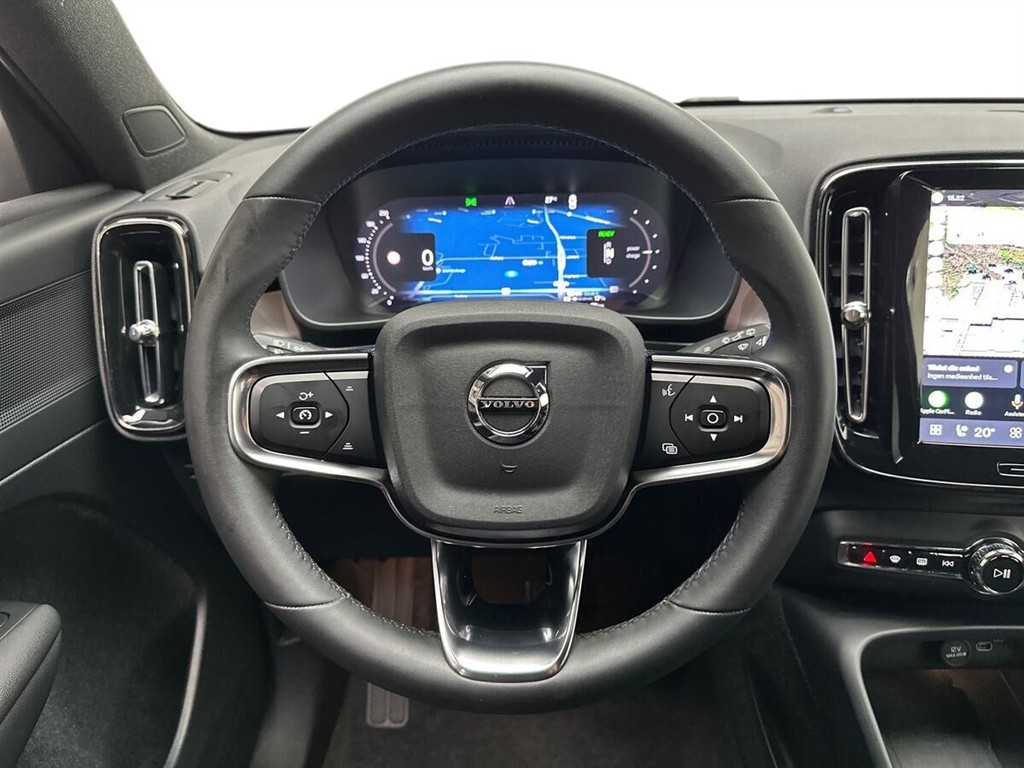 Volvo XC40 Plus billede 11