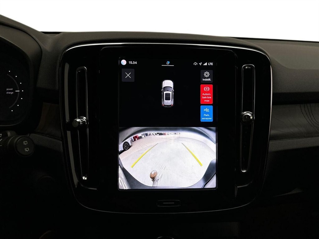 Volvo XC40 Plus billede 16