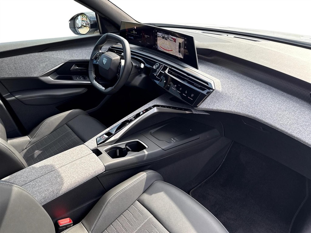 Peugeot e-5008 GT billede 10