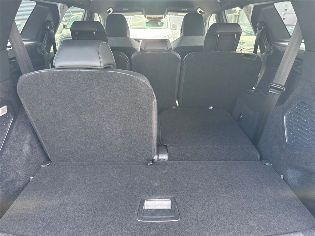 Peugeot e-5008 GT billede 21