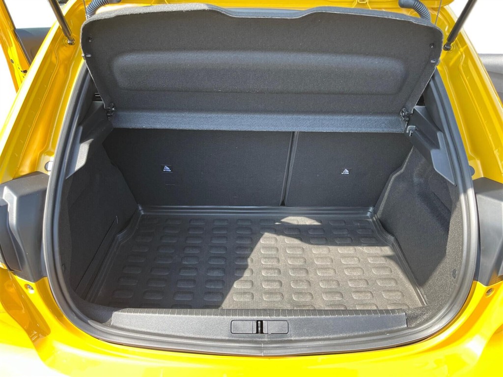 Peugeot 208 Black Selection billede 14