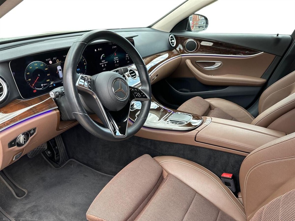 Mercedes-Benz E300 e Avantgarde billede 4