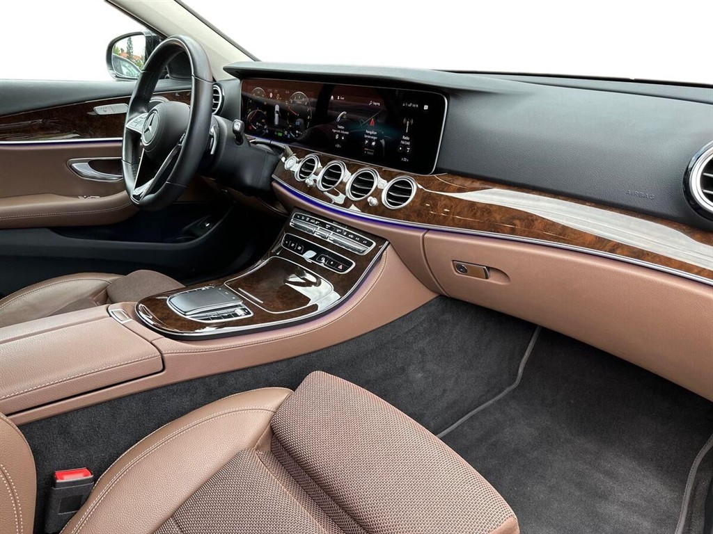 Mercedes-Benz E300 e Avantgarde billede 11