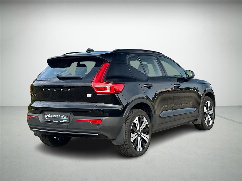 Volvo XC40 Plus billede 2