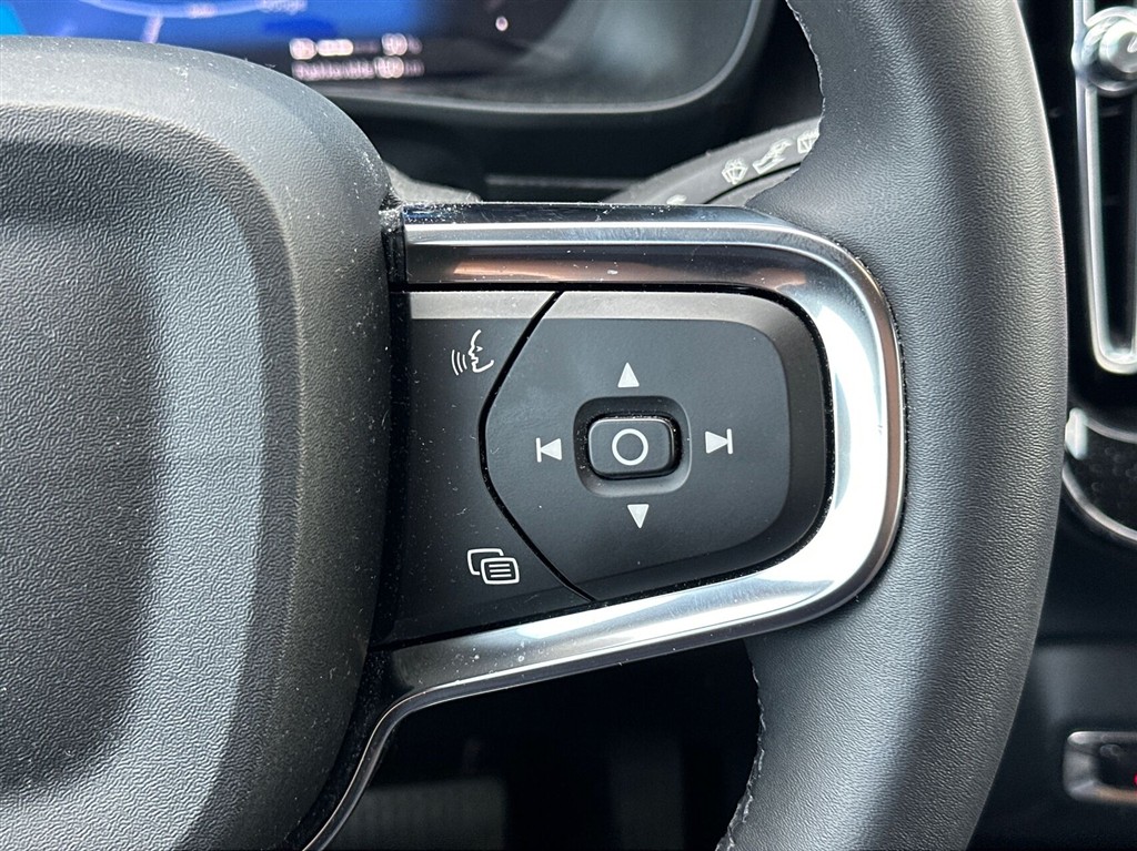 Volvo XC40 Plus billede 16