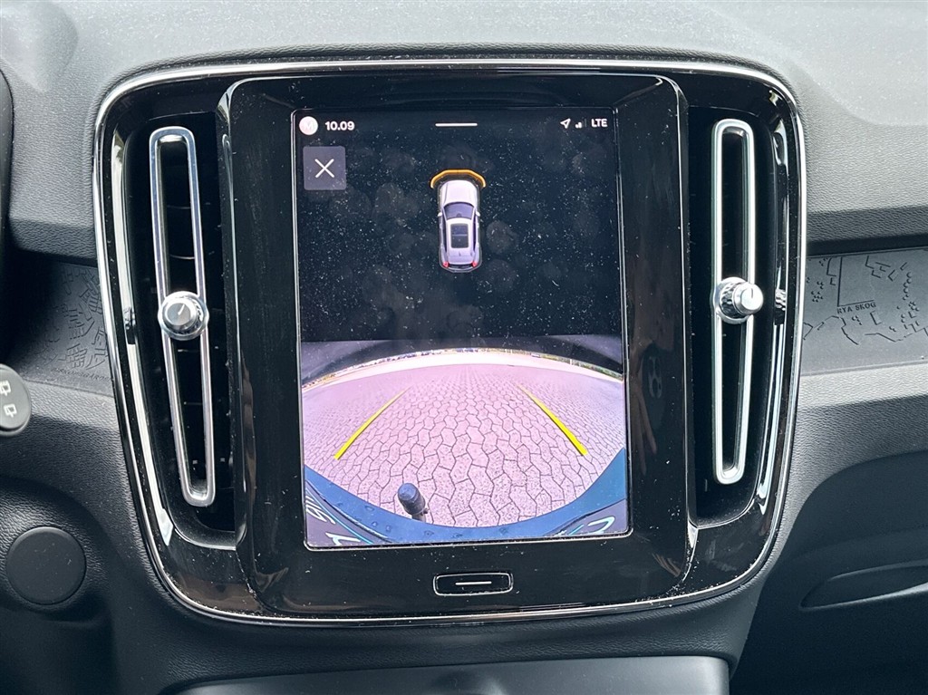 Volvo XC40 Plus billede 17