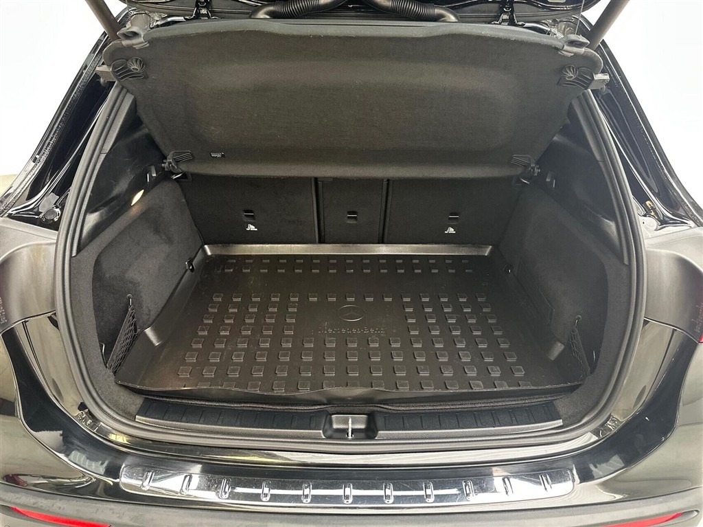 Mercedes-Benz EQA 250 AMG Line billede 13
