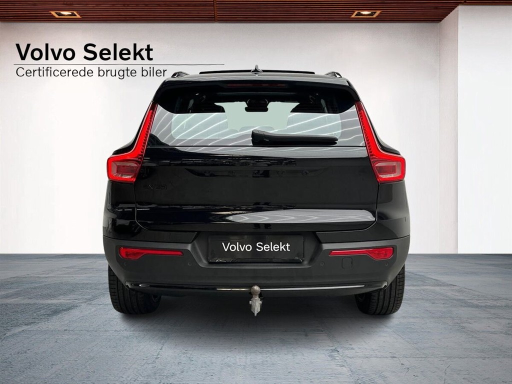 Volvo EX40 Black Edition billede 9