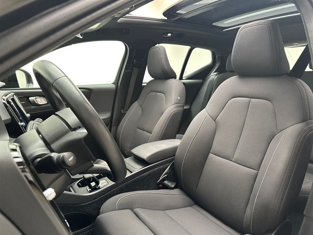 Volvo EX40 Black Edition billede 18