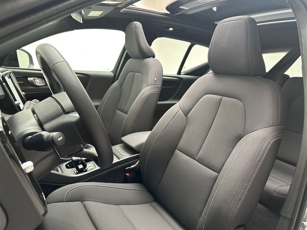 Volvo EX40 Ultra generic.image 18